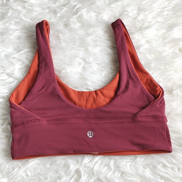 Women lululemon sports bra - Picture 2 of 5